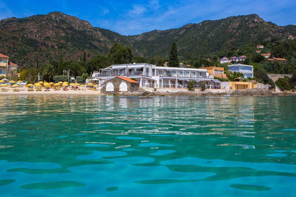 Roc Hotel - Hotel 4 Etoiles Les Pieds Dans L'Eau เลอลาวองดูว์ ภายนอก รูปภาพ
